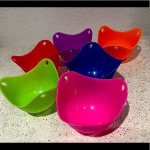 6 silicone egg cups poaching perfect eggs every time Color your mornings boldly!